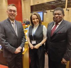 18 January 2024 National Assembly Deputy Speaker Snezana Paunovic and member of the standing delegation to the Inter-Parliamentary Union Milan Radin with IPU Secretary General Martin Chungong